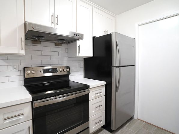 150 Irene Ct APT 5