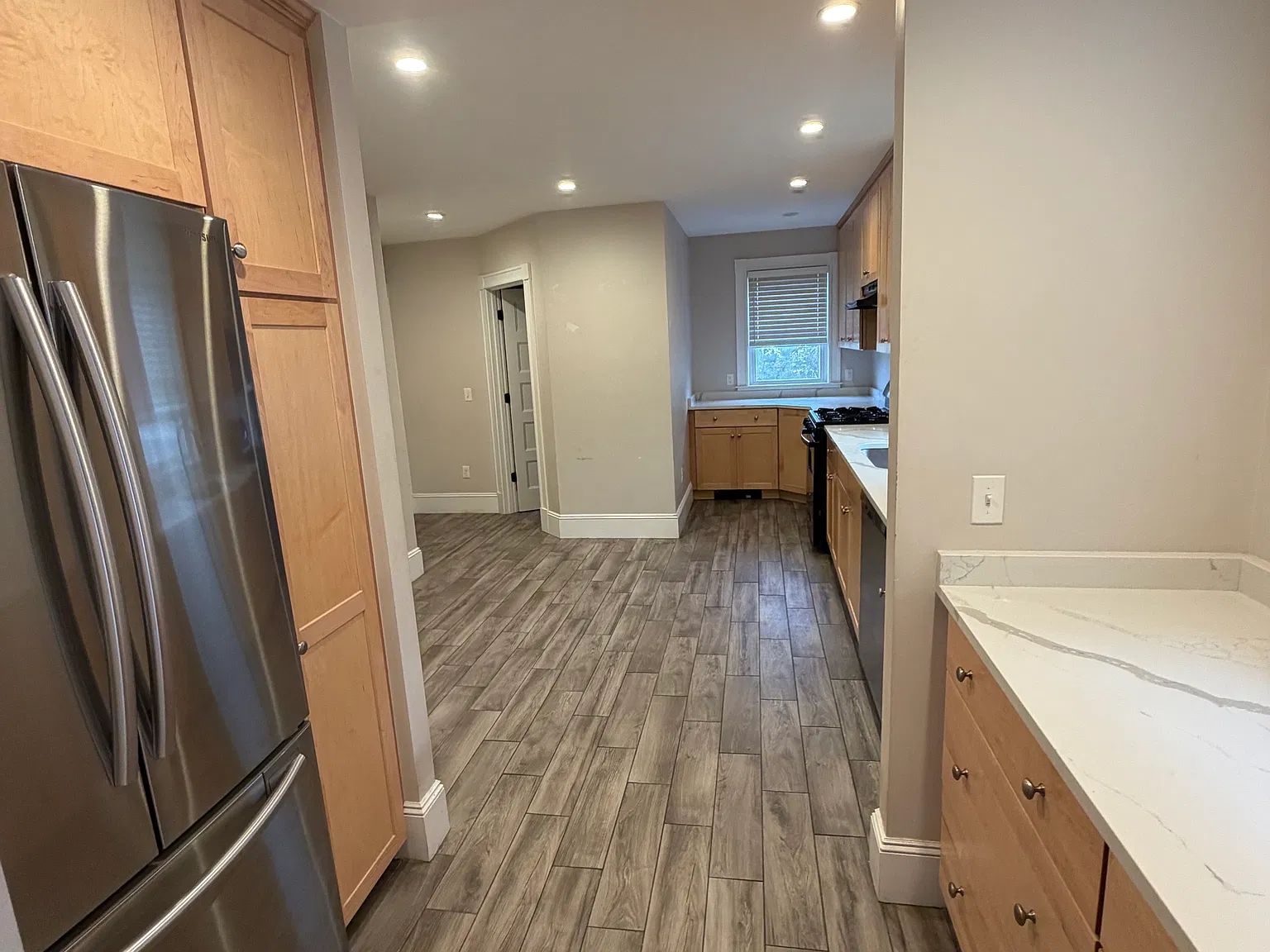 3 bed, 1632 sqft, $3,250 — Photo 4