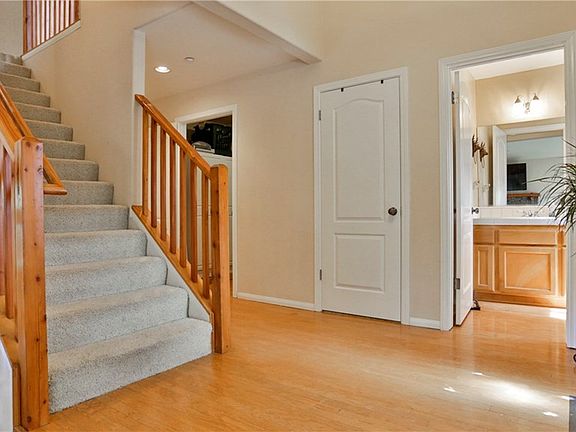 3rd image of 27623 Saint Bernard Ln