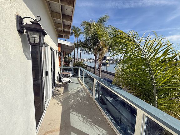 2nd image of 115 Bay Shore Ave #B