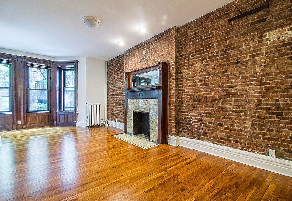1st image of 28 W 90th St APT 3F