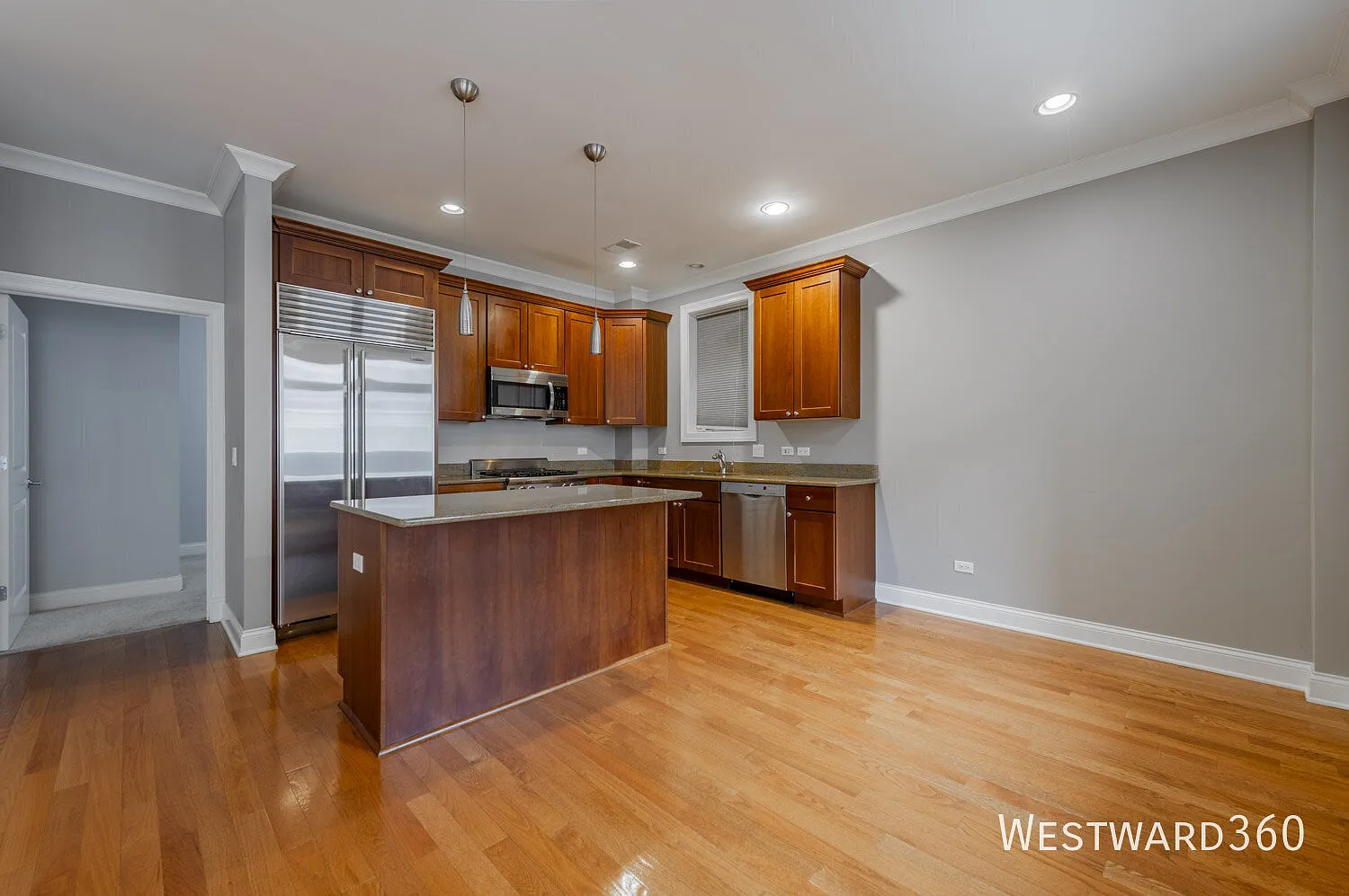 Hot Listing! Lease Take Over - 2bd/2bth With Garage — Photo 4