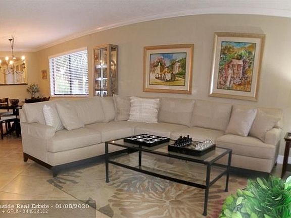 3rd image of 239 Lakeview Dr APT 201