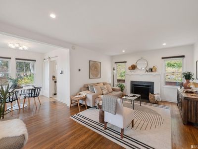 250 Capricorn Ave, Oakland, CA, 94611