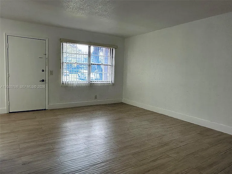 850 SW 133rd Ter #105B — Photo 8