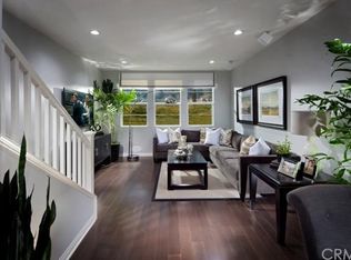 820 E Promenade UNIT C, Azusa, CA 91702
