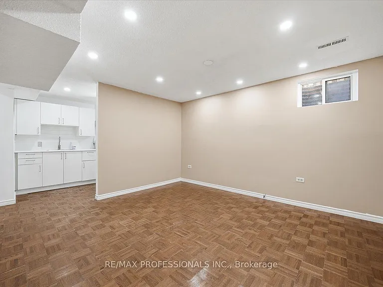 1708 Woodeden Dr — Photo 25