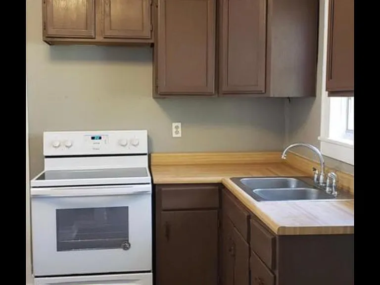 1808 Fay St — Photo 11