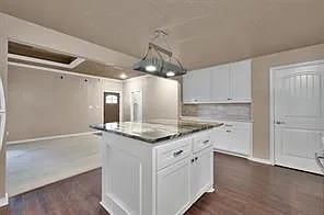 10826-10826 Joann St — Photo 11