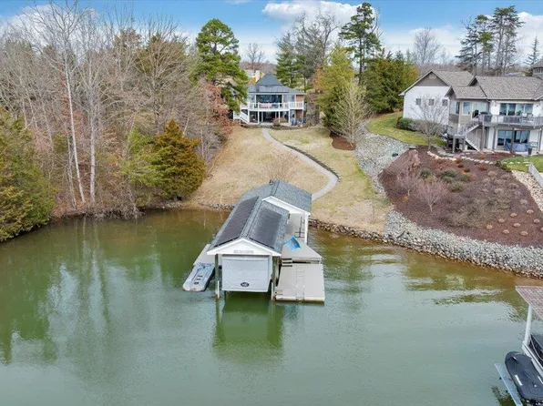 1375 Dudley Amos Rd, Moneta, VA 24121