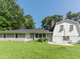 1200 Tanglewood Dr, Clinton, MS 39056