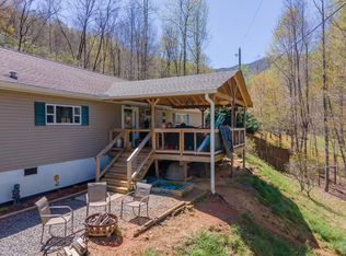 802 Tunnel Mountain Rd, Sylva, NC 28779