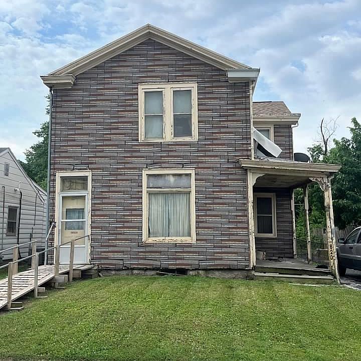 1st image of 620-620 1/2 Jefferson St