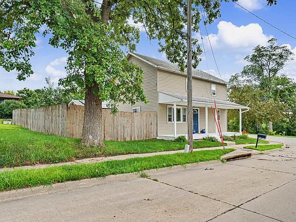 3rd image of 1891 New Vienna Rd