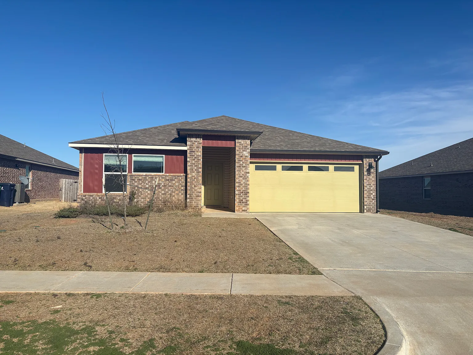 2524 Alice Way — Photo 1