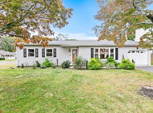 714 Harvey Ave, Oakhurst, NJ