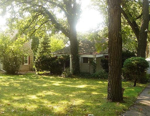 1st image of 11341 Hiawatha Ln