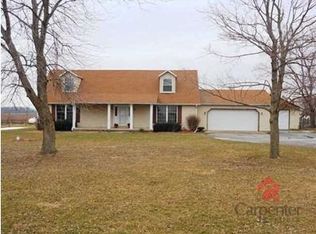 8054 W Division Rd, Tipton, IN 46072