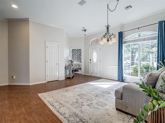 5th image of 3608 Equestrian Ct
