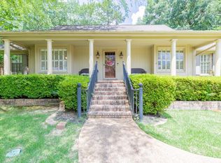 7140 River Reach Rd, Germantown, TN 38138