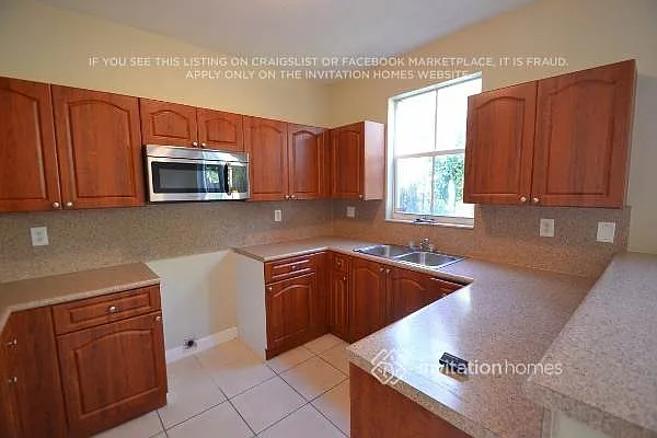 14964 SW 9th Ln Miami, FL 33194 — Photo 2