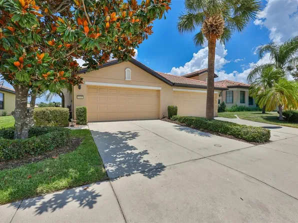 5532 Sunset Falls Dr, Apollo Beach, FL 33572