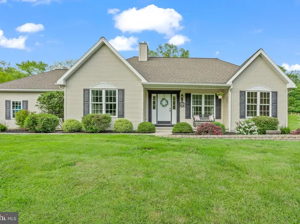 1111 Miller Rd, Dauphin, PA 17018