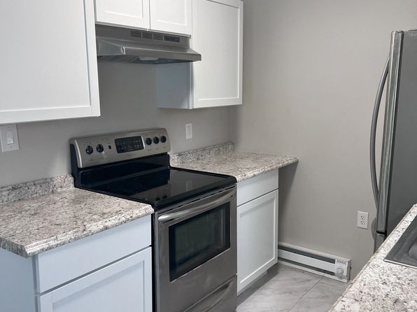 218 Delaware Ave APT B