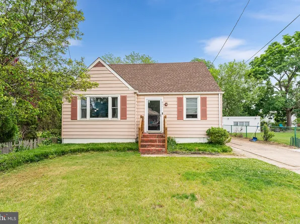 811 Lincoln Ave, Burlington, NJ 08016