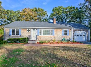 370 Compass Cir, Hyannis, MA 02601