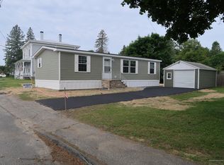 114 Route 133, Winthrop, ME 04364