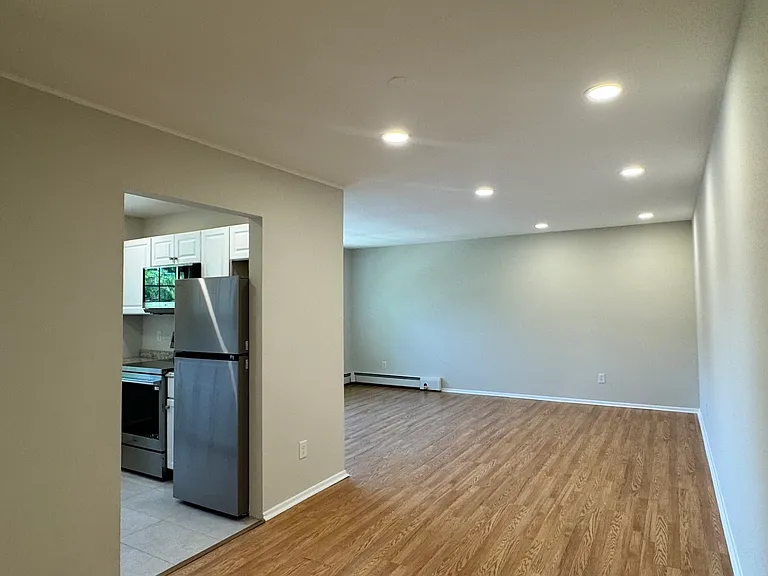 1070 New Haven Ave #72 — Photo 4