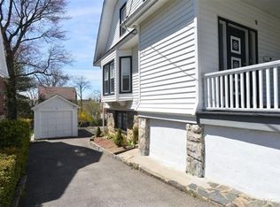 14 Dewey Ave, New Rochelle, NY 10801