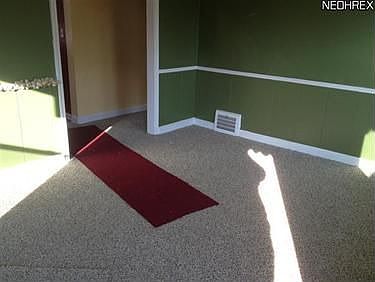 4th image of 2401 E 35th St