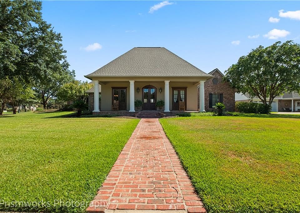 6504 Taylor Oaks, Alexandria, LA 71301 Zillow
