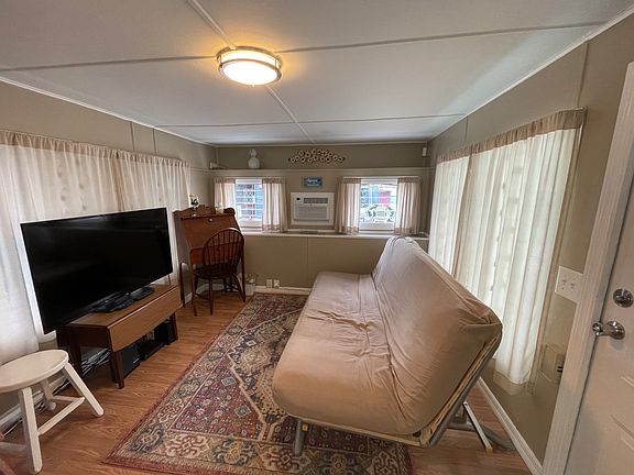 3rd image of 5917 14th St W #419