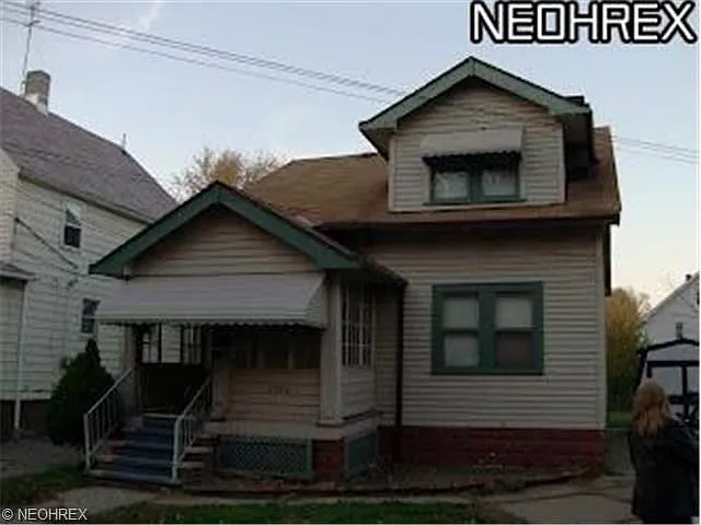 13310 Bennington Ave photo 1