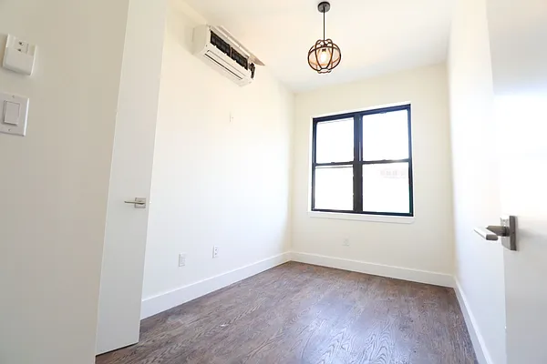 Rented by Lofts and Flats LLC | media 65