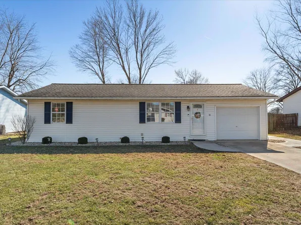 11 Cletus Ave, Smithton, IL 62285