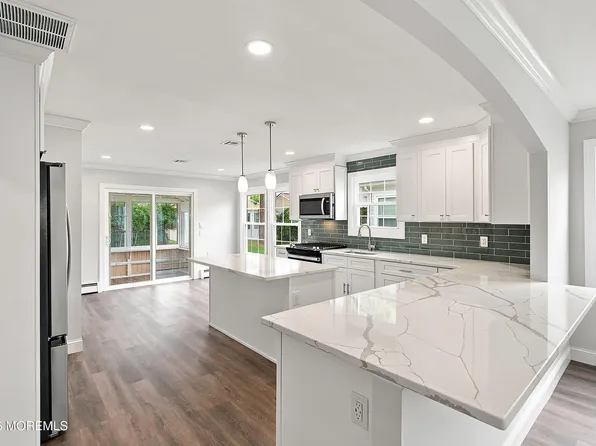 374 Port Royal Drive, Toms River, NJ 08757
