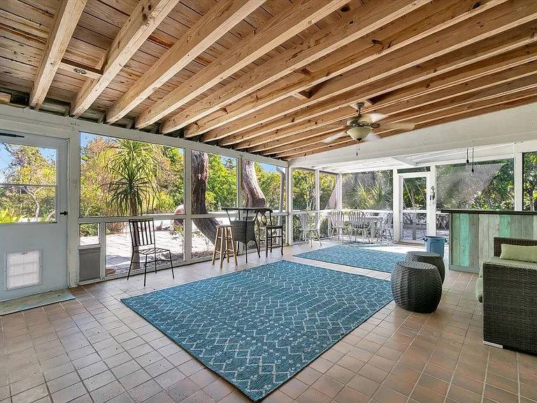 4237 Higel Ave — Photo 35