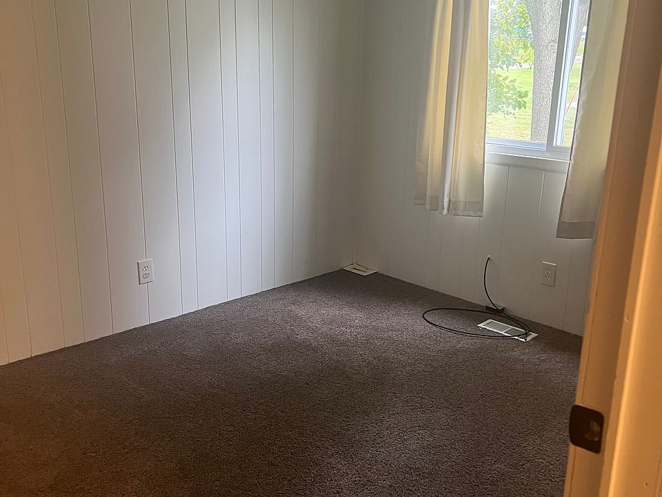 8183 Grand River Rd, photo 8