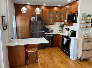 258 Everett St #3, Boston, MA 02128