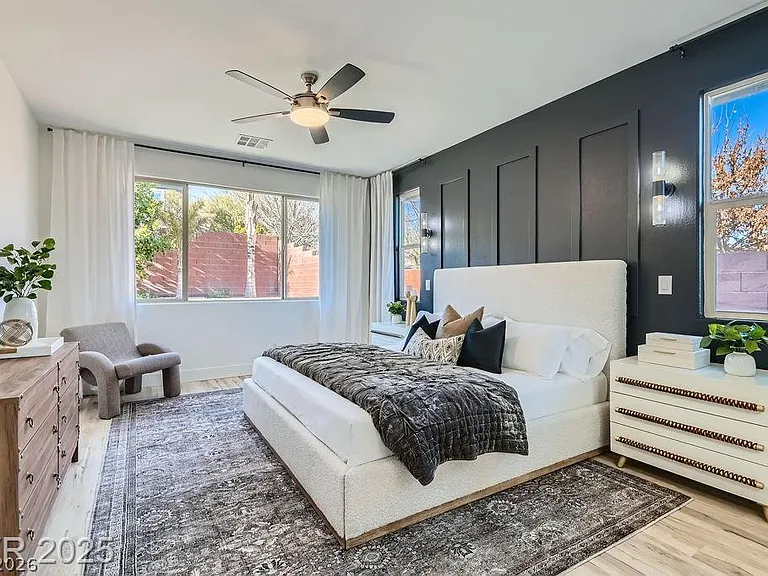 5873 Skyfall Ct — Photo 24