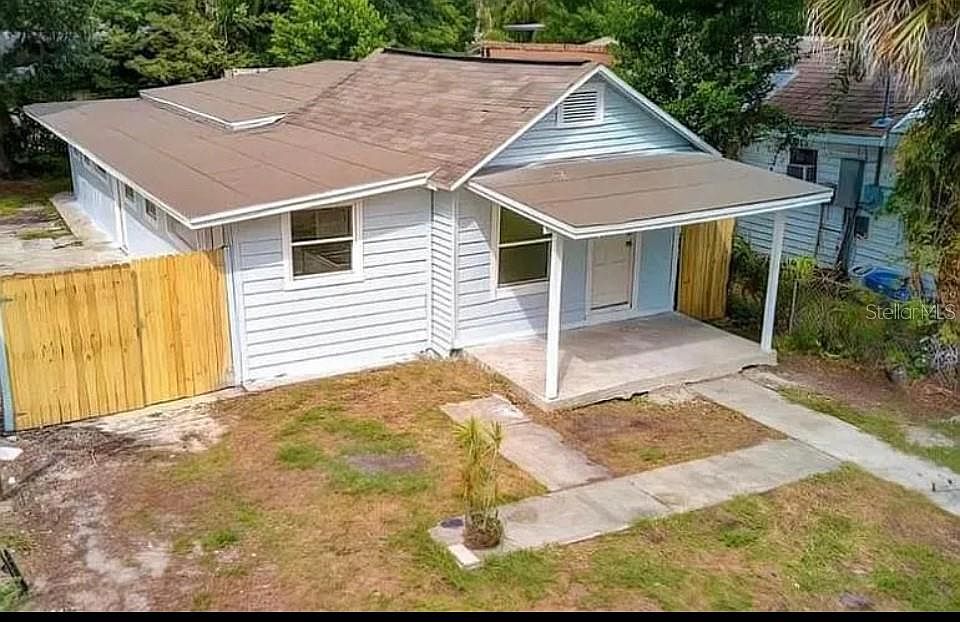 1st image of 8428 N HIGHLAND AVENUE