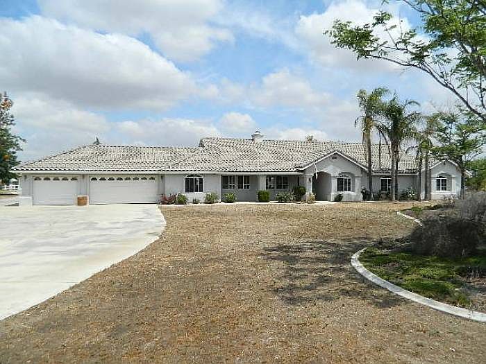 1st image of 17240 High Country Cir