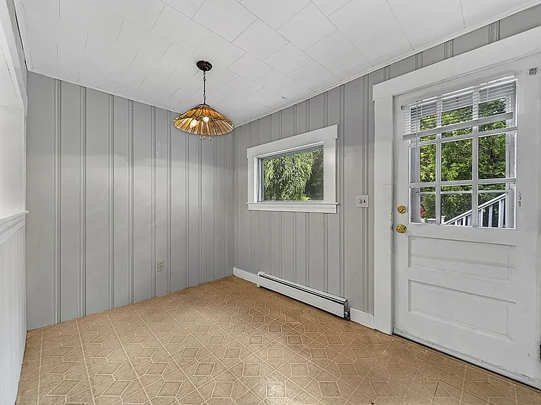 137 Central Ave #1 — Photo 5