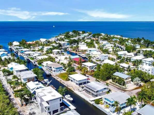 39 N Blackwater Ln, Key Largo, FL 33037