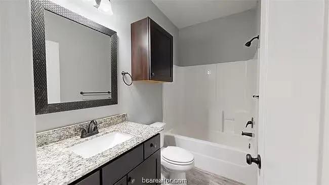 301 Parkway #338 — Photo 10
