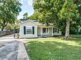 7112 Beaty St, Fort Worth, TX 76112